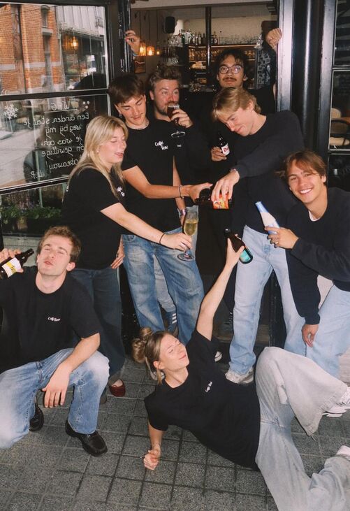 CAFÉ RENÉ - TEAM