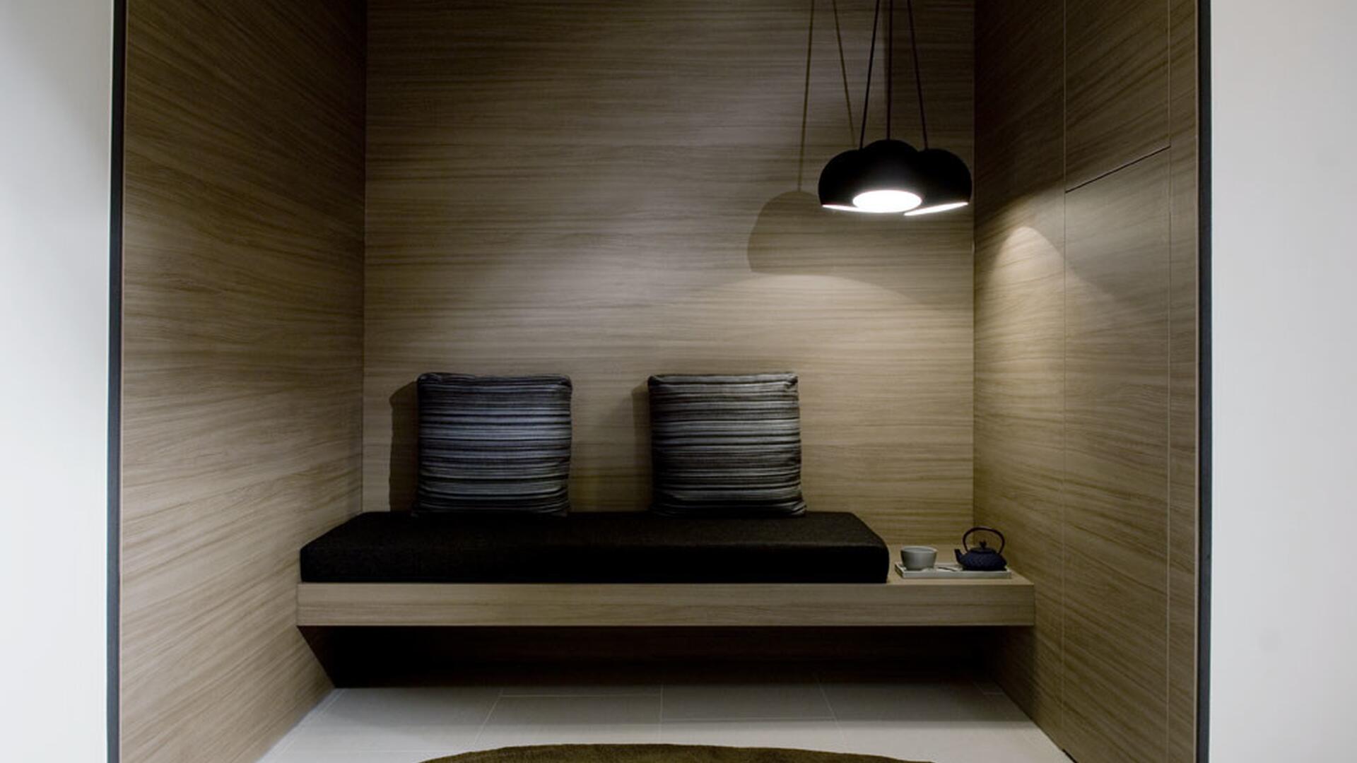 Carbon Hotel - Snooz' room