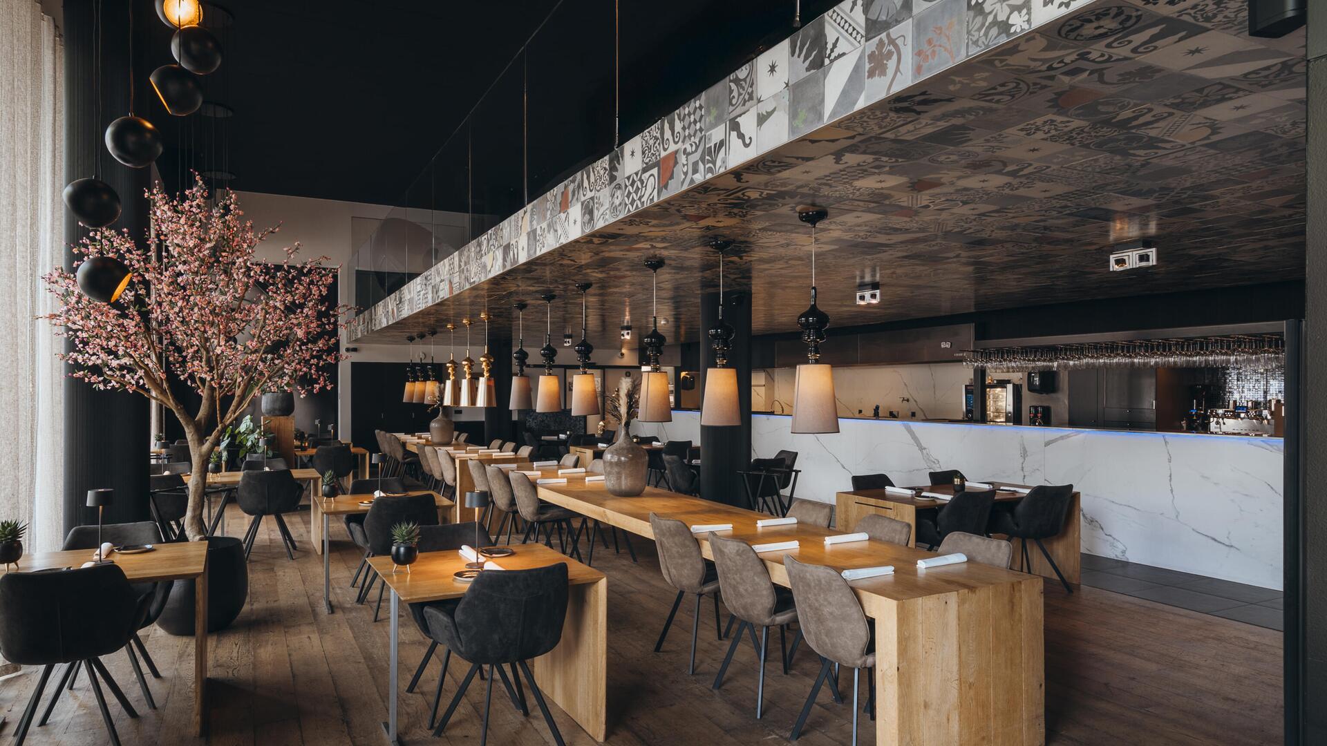 Carbon Hotel - Restaurant Gusto Carbon