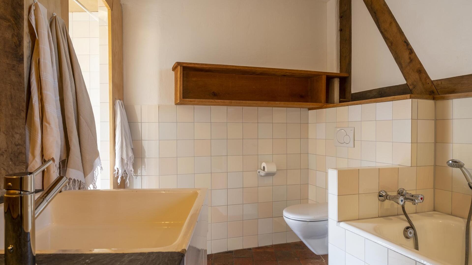 De Maretak - Het Hoekhuis - Badkamer