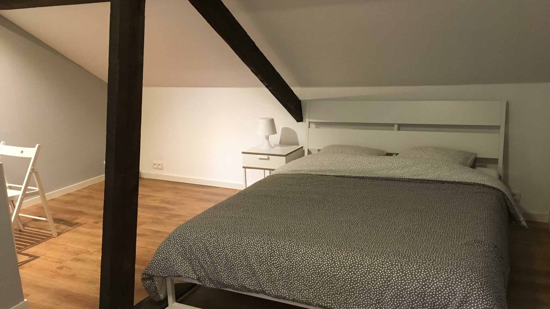Hollandia City House - Slaapkamer 3