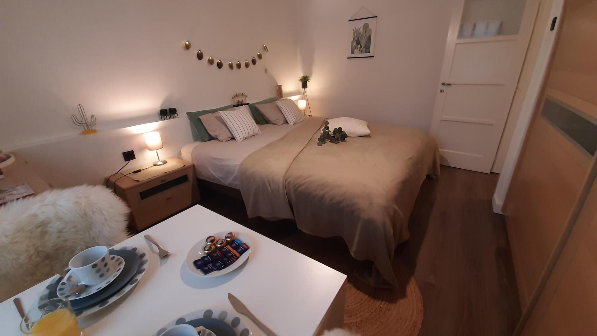 Huisje Felicità - Slaapkamer 1: 2 éénpersoonsbedden