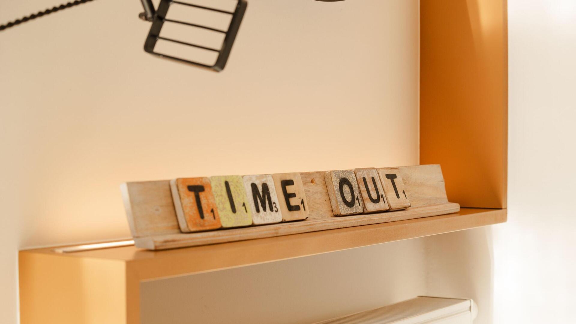 Time-Out 2 o'Clock - time out