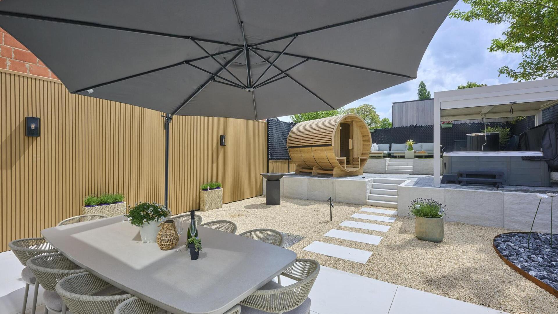 ’t Margrietje - Terrace with garden view