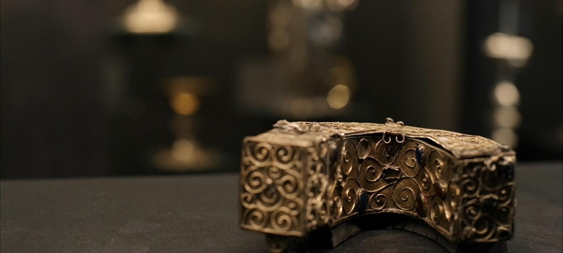 De Schatkamer van Sint-Catharina - Het kaakreliek is één van de vele zeldzame, vroegmiddeleeuwse kunstobjecten uit de Schatkamer.