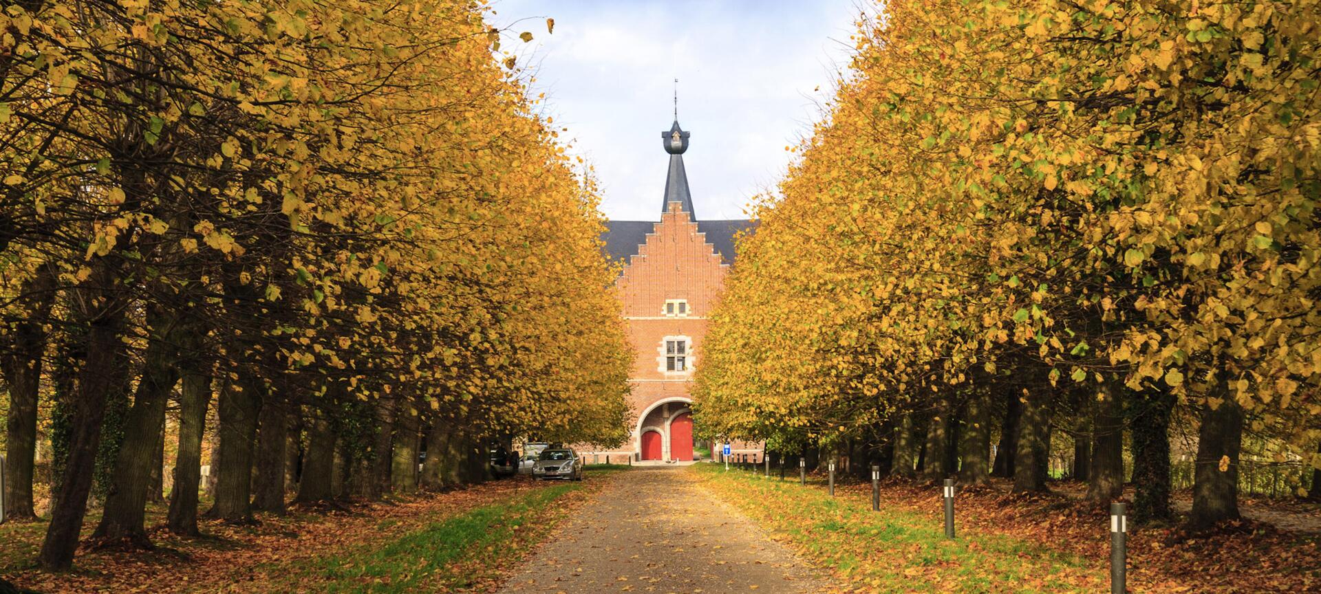 De Wijers: Wandelgebied Abdij van Herkenrode - Poortgebouw Herkenrode