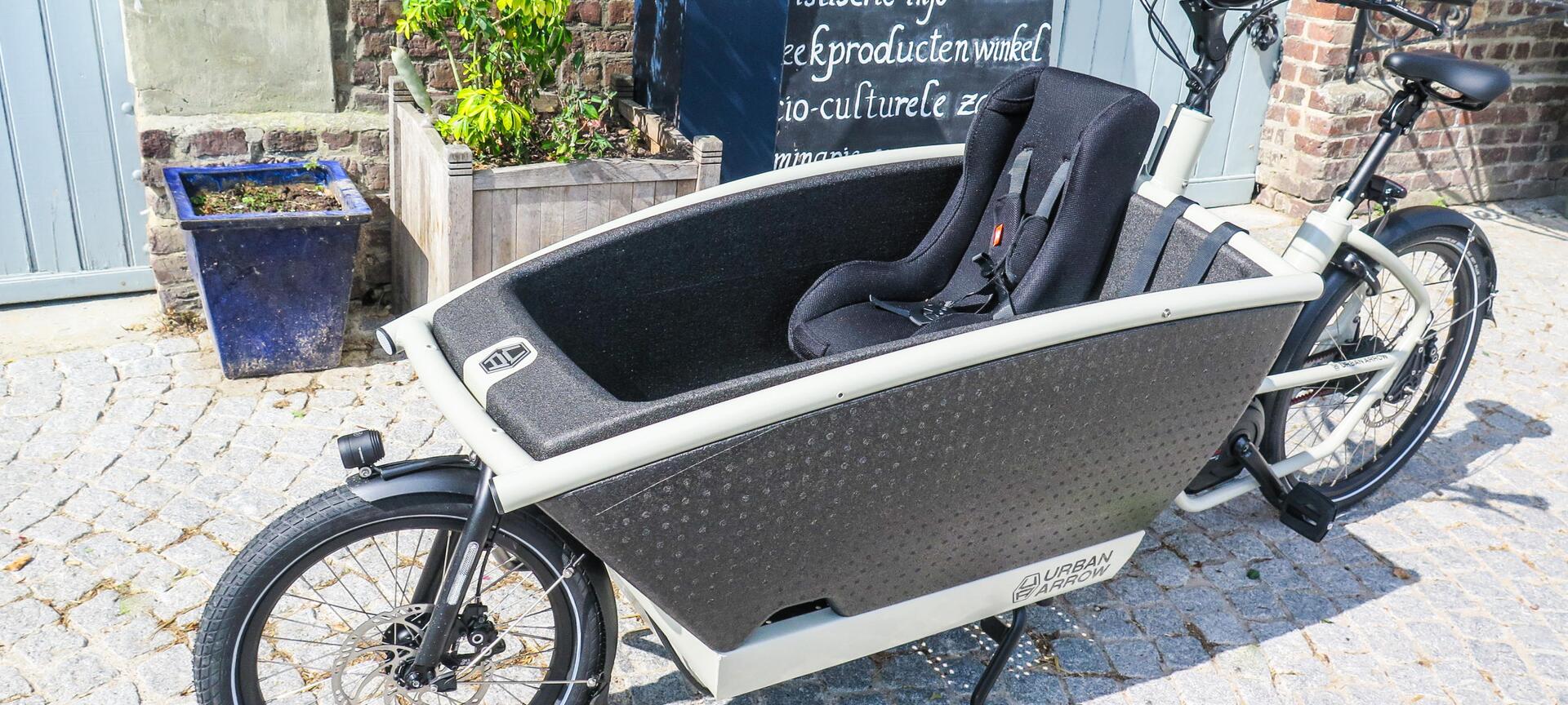 Verhuur van een bakfiets in de Bottelarij - De Urban Arrow-bakfiets