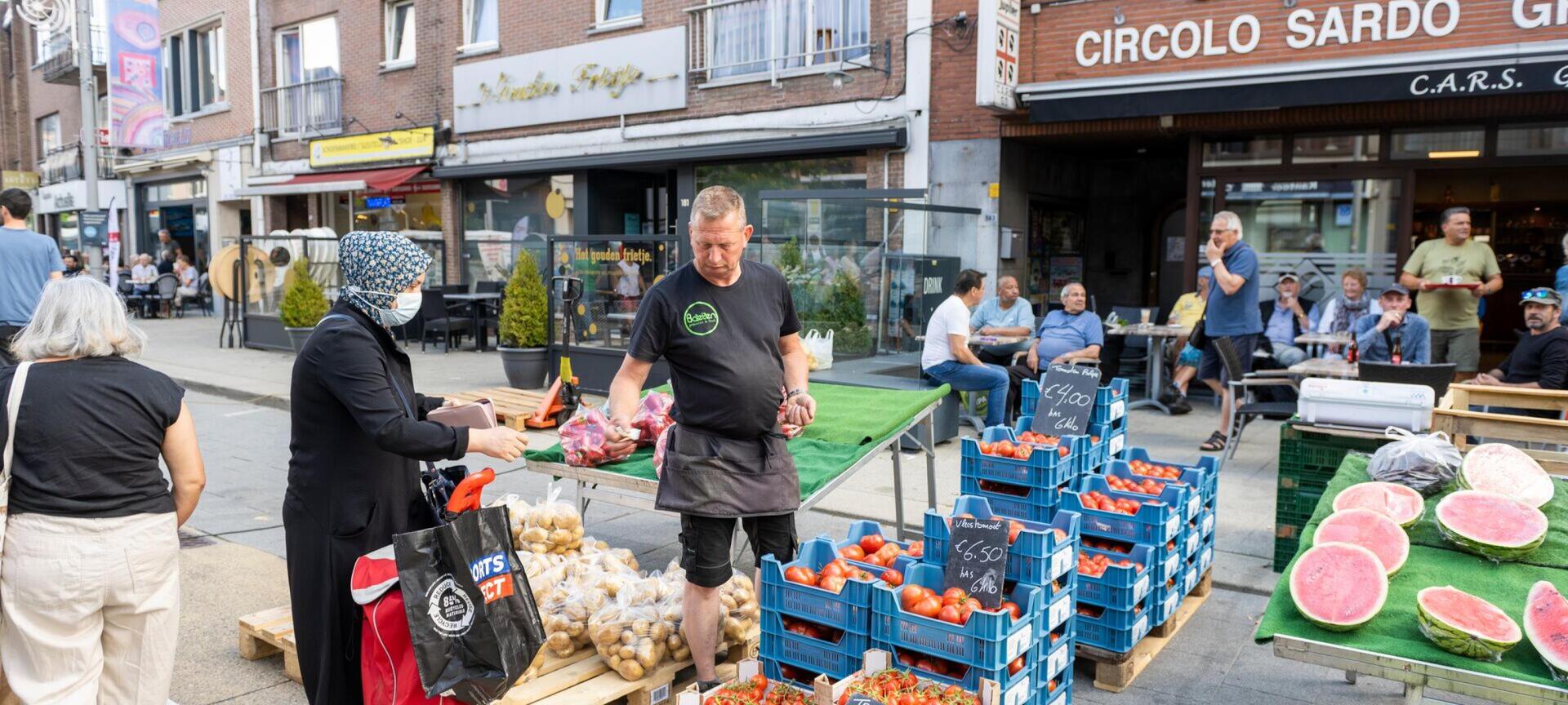 Versmarkt Vennestraat - markt 1