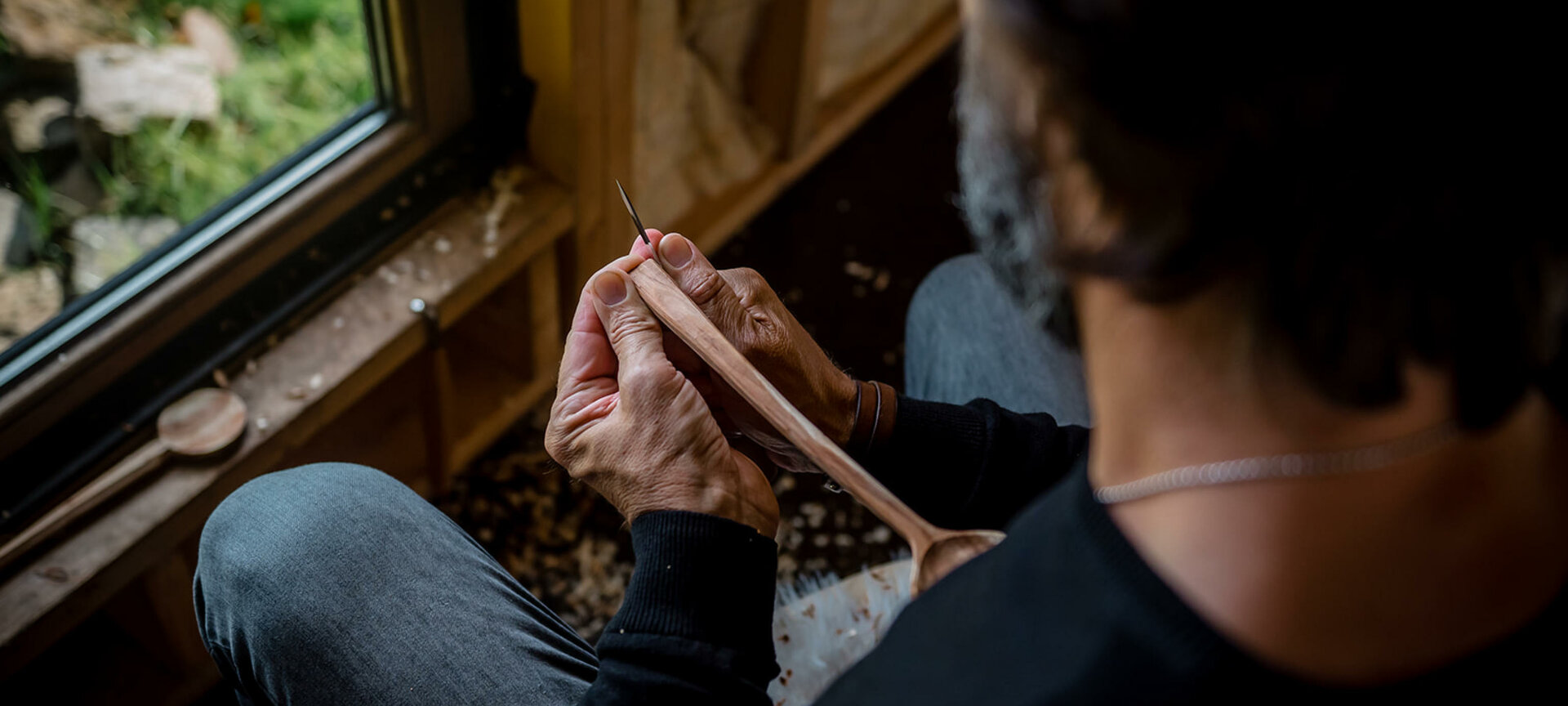 Workshop ambacht lepel snijden - Sfeerbeeld