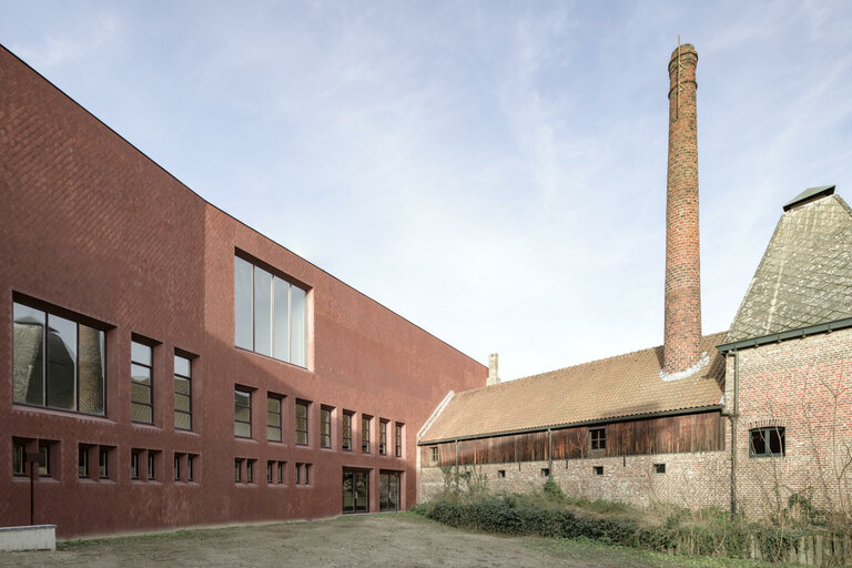 Z33 Huis voor Actuele Kunst Design  Architectuur in Hasselt